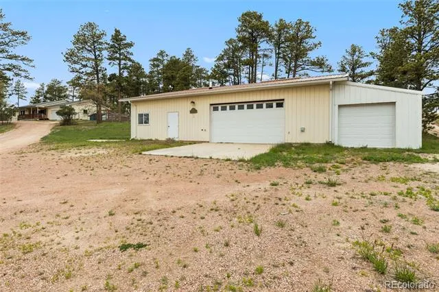 11760 Green Acres Lane Colorado Springs, CO 80908