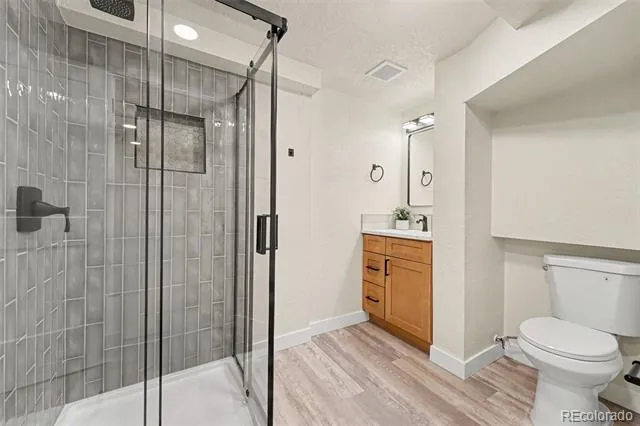 2740 S Kenton Court Aurora, CO 80014