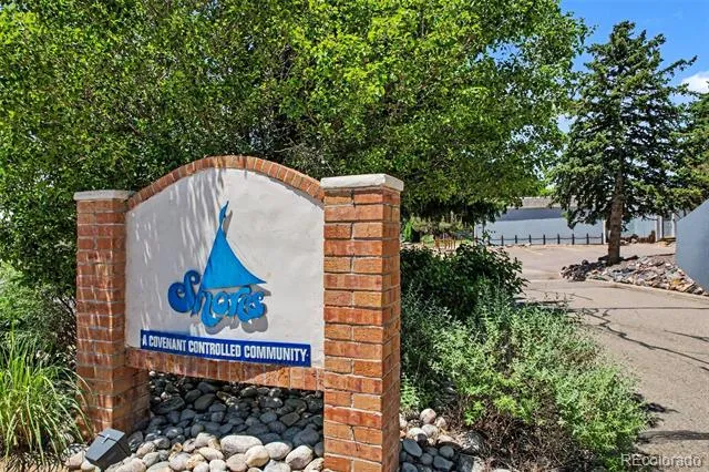 2740 S Kenton Court Aurora, CO 80014
