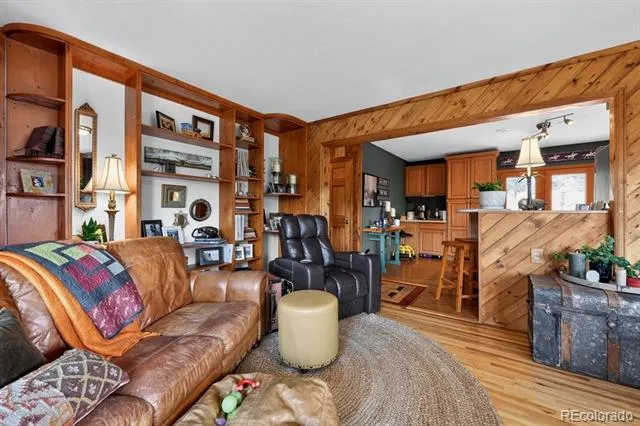 27231 Log Trail Conifer, CO 80433