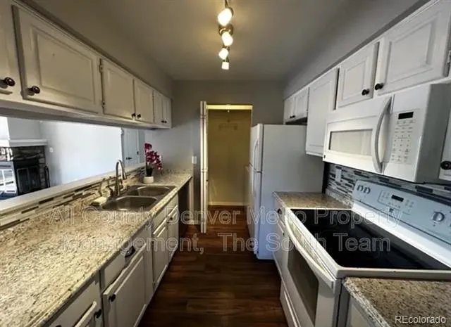 7379 S Gore Range Road #207 Littleton, CO 80127