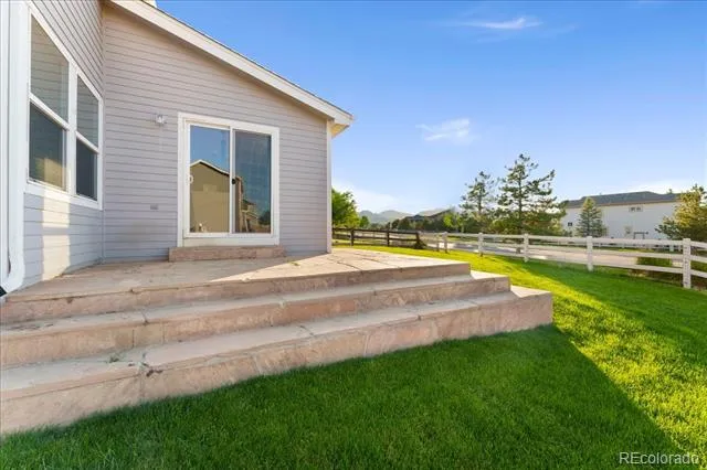 9811 Marmot Ridge Circle Littleton, CO 80125