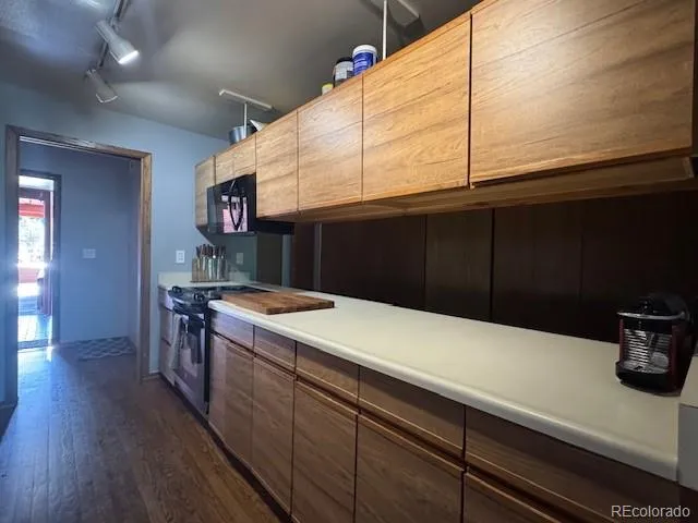31 W Boulder Street Colorado Springs, CO 80903