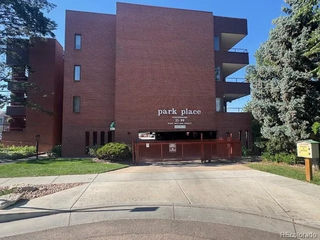 31 W Boulder Street Colorado Springs, CO 80903