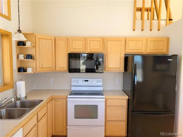 1210 Kiowa Street Como, CO 80432