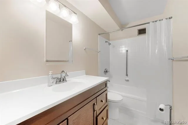 620 S Alton Way #5C Denver, CO 80247