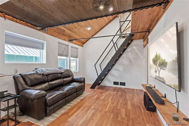 905 Welch Street Golden, CO 80401