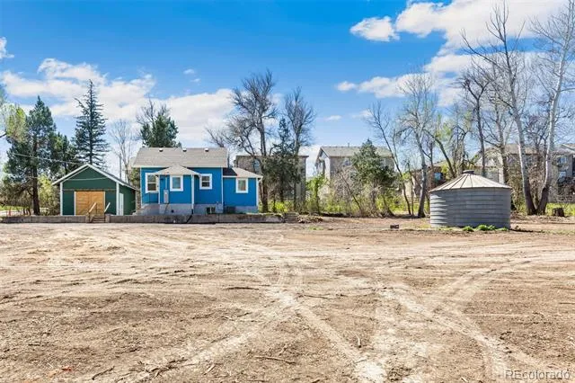 905 Welch Street Golden, CO 80401