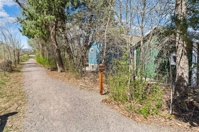 905 Welch Street Golden, CO 80401