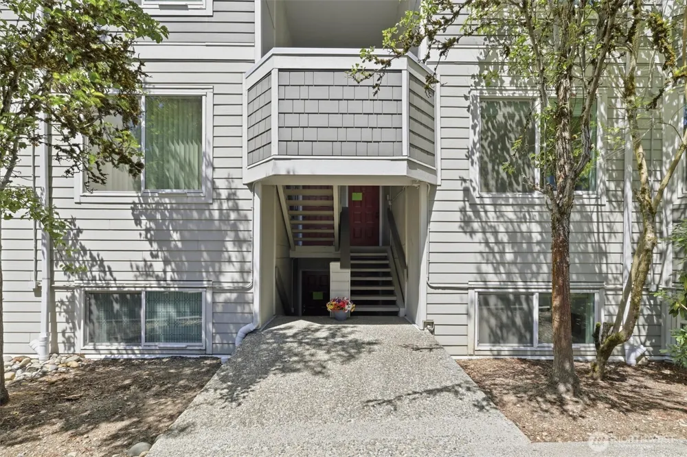 4200 Factoria Boulevard SE #B-2 Bellevue, WA 98006