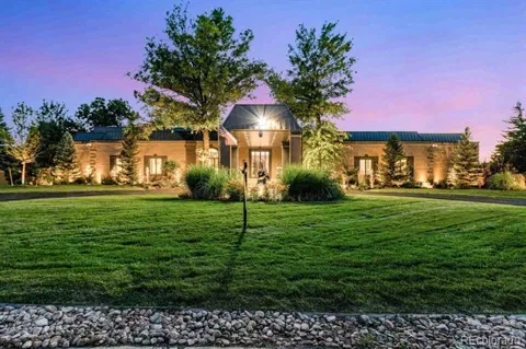 9 Sedgwick Drive