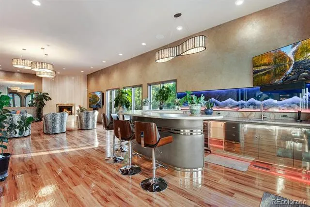 9 Sedgwick Drive Englewood, CO 80113