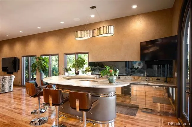 9 Sedgwick Drive Englewood, CO 80113