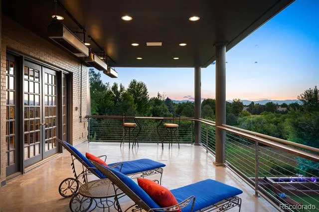 9 Sedgwick Drive Englewood, CO 80113