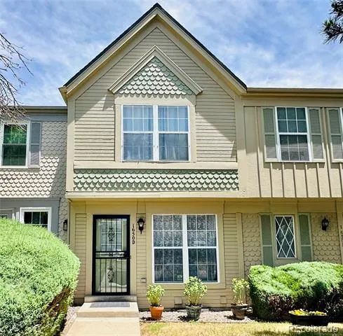 1650 S Ivory Circle #D Aurora, CO 80017