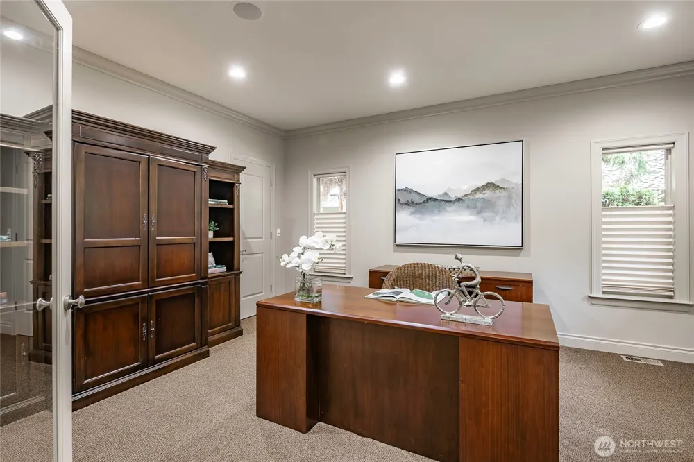 8660 Great Horned Owl Lane Blaine, WA 98230