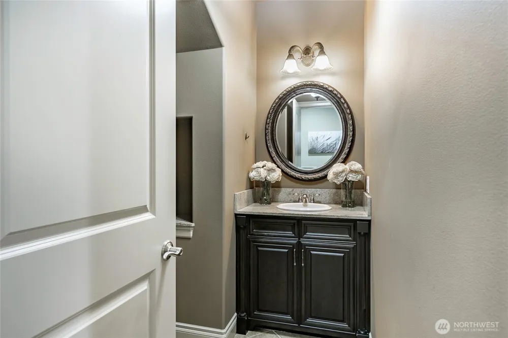 8660 Great Horned Owl Lane Blaine, WA 98230