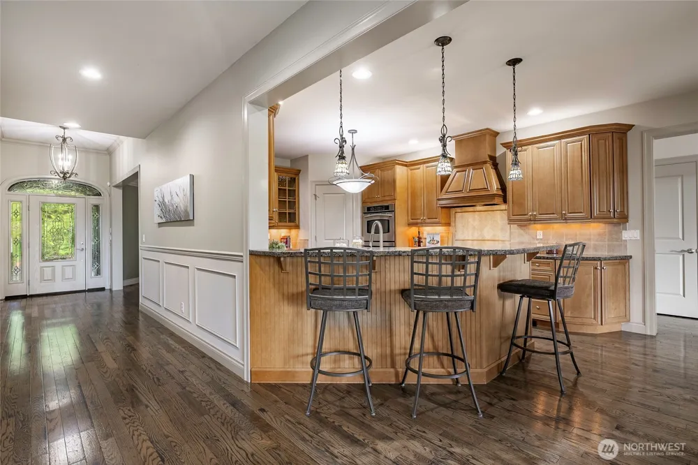 8660 Great Horned Owl Lane Blaine, WA 98230