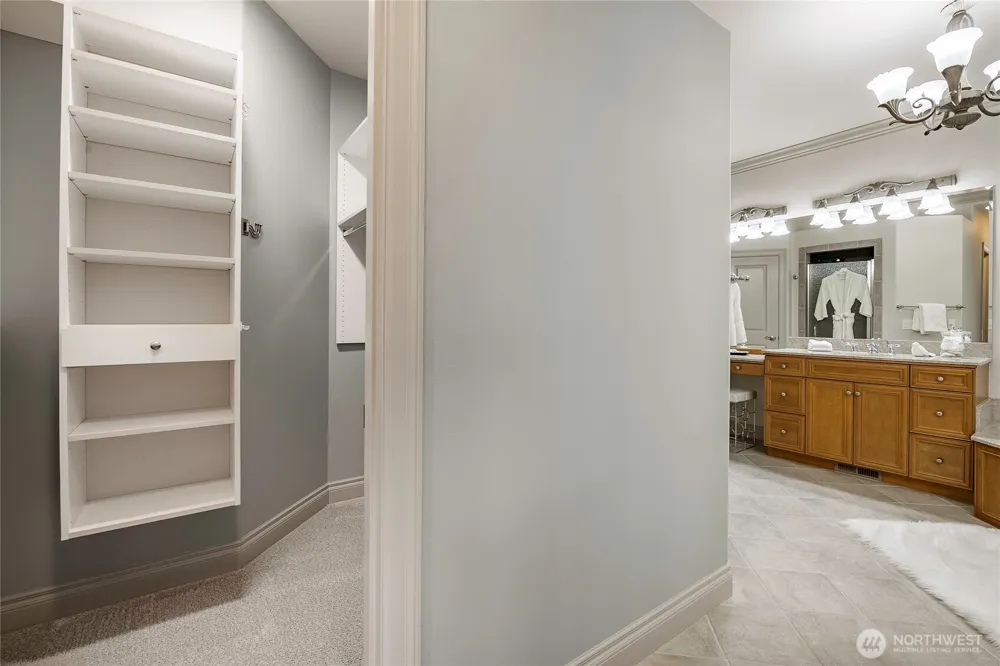 8660 Great Horned Owl Lane Blaine, WA 98230