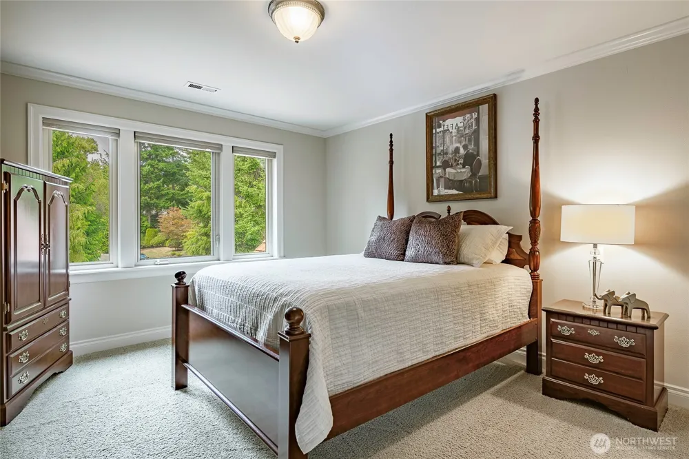 8660 Great Horned Owl Lane Blaine, WA 98230