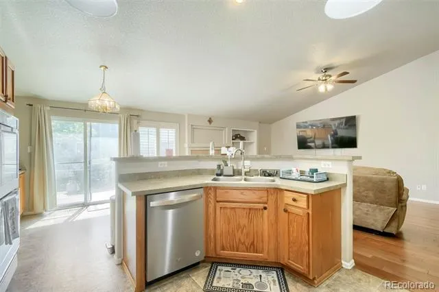 11292 Kingston Street Henderson, CO 80640