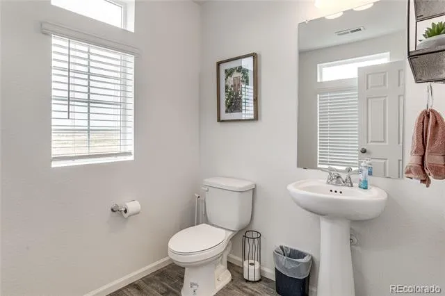 4142 Rome Street Aurora, CO 80019