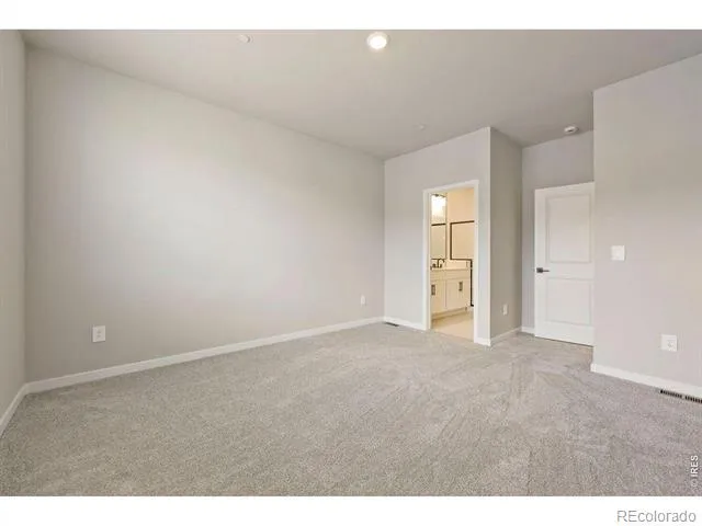 2833 Bear Springs Circle Longmont, CO 80503