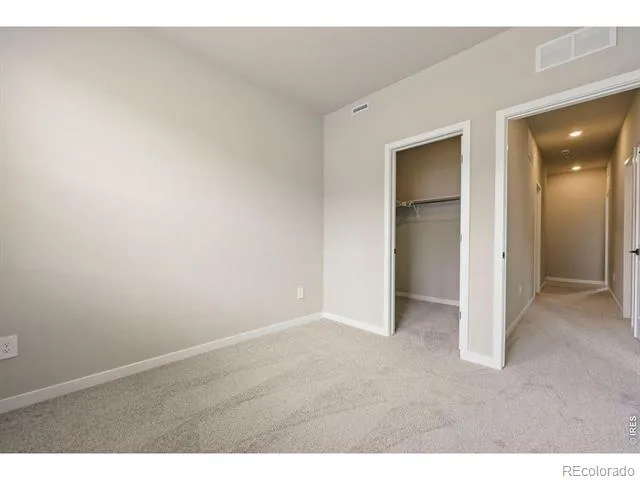 2833 Bear Springs Circle Longmont, CO 80503