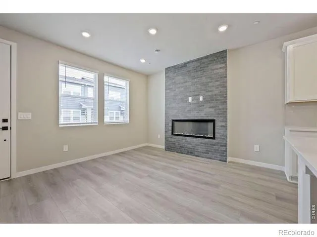 2833 Bear Springs Circle Longmont, CO 80503