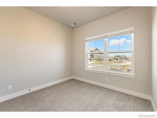 4260 Vulcan Creek Drive #207 Loveland, CO 80538