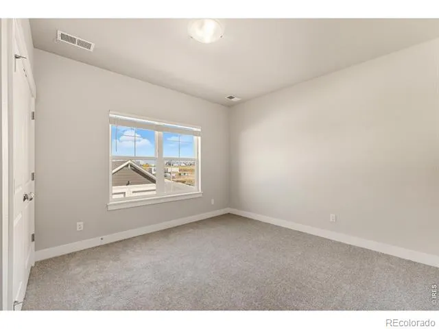4260 Vulcan Creek Drive #201 Loveland, CO 80538