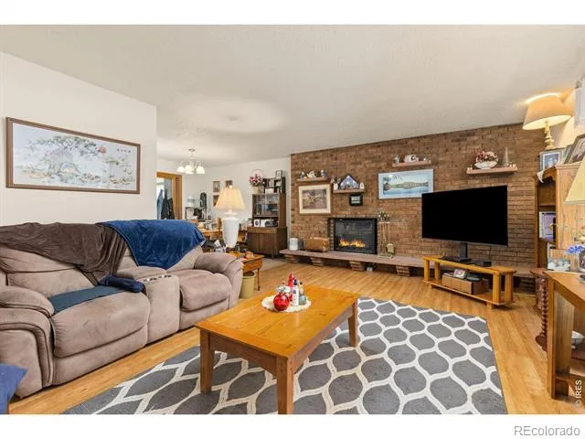 4481 W Pioneer Drive Greeley, CO 80634