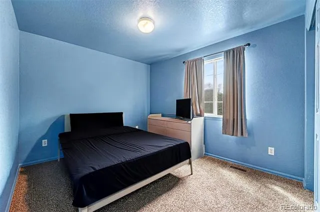 10647 E 112th Way Commerce City, CO 80640