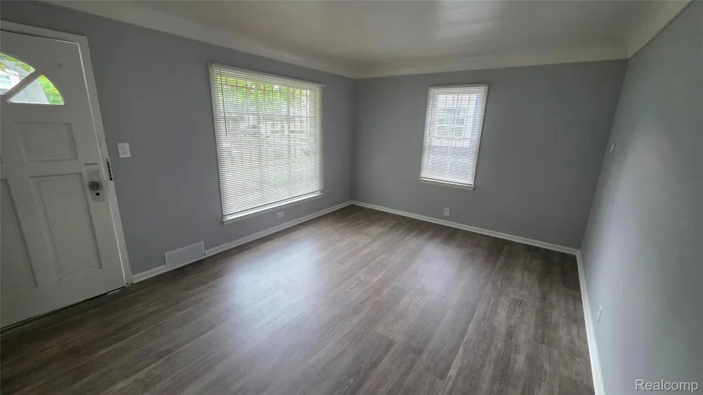 5813 Winthrop Boulevard Flint City, MI 48505