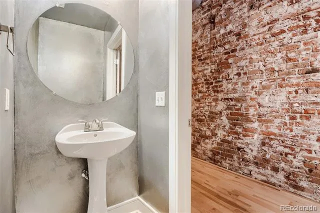 2441 Broadway #101 Denver, CO 80205