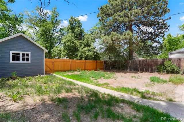 2059 S Humboldt Street Denver, CO 80210