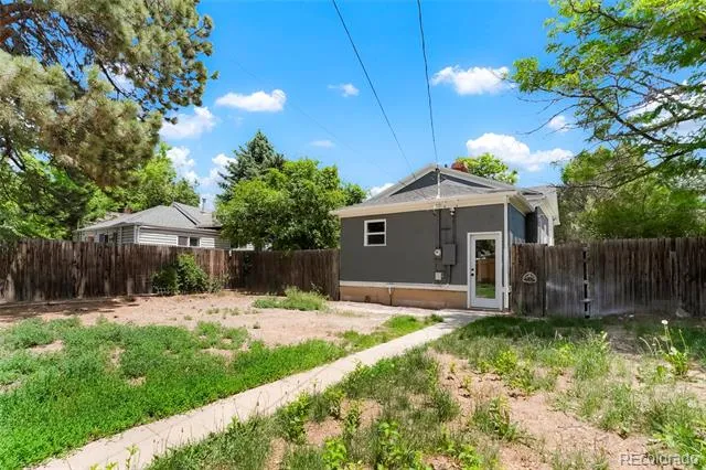 2059 S Humboldt Street Denver, CO 80210