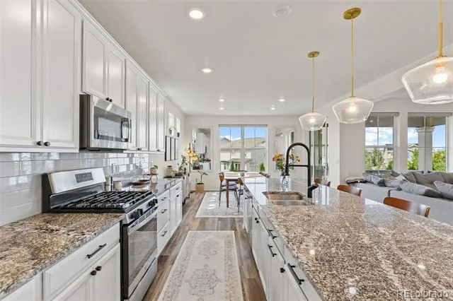 3283 Scuba Drive Castle Rock, CO 80109