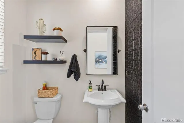 3283 Scuba Drive Castle Rock, CO 80109
