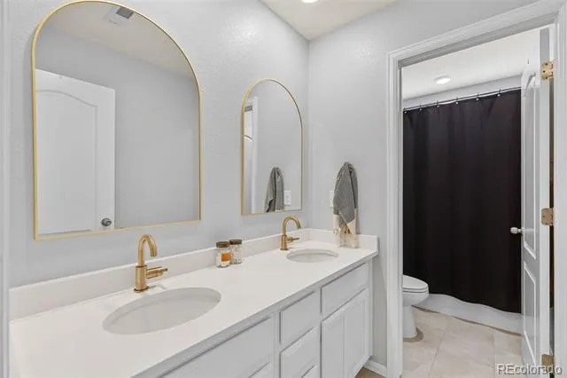 3283 Scuba Drive Castle Rock, CO 80109