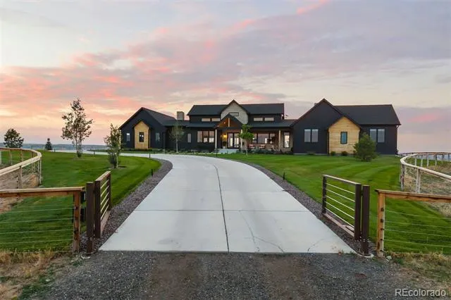 7497 Fox Creek Trail Franktown, CO 80116