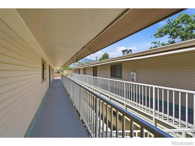 948 North Street #17 Boulder, CO 80304