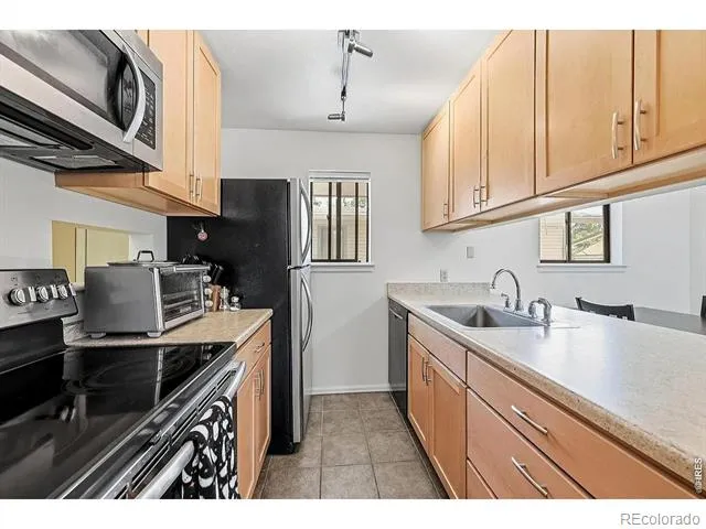 948 North Street #17 Boulder, CO 80304