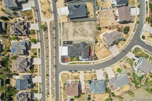 8069 S Blackstone Parkway Aurora, CO 80016