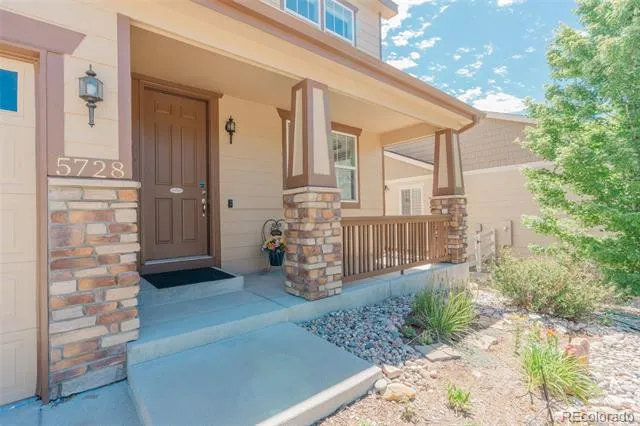 5728 Clover Ridge Circle Castle Rock, CO 80104