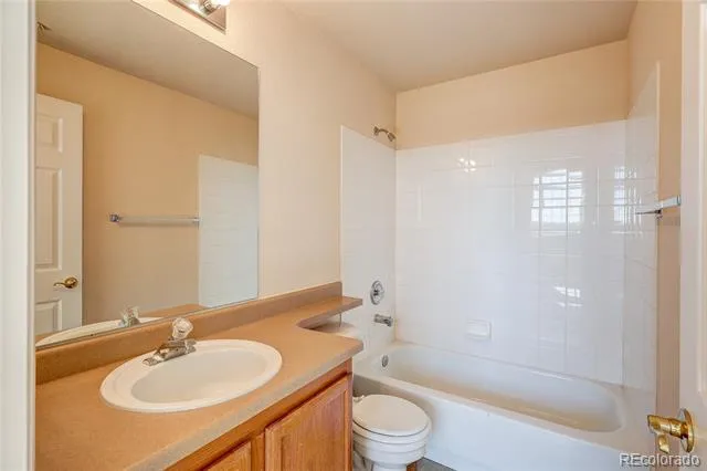 7440 S Blackhawk Street #4-208 Englewood, CO 80112