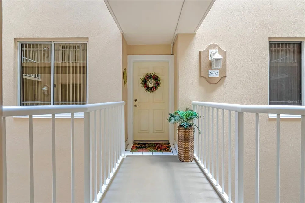 3 OCEANS WEST BOULEVARD #2B2 Daytona Beach Shores, FL 32118
