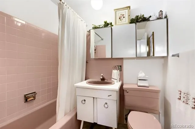 7934 E Hampden Circle Denver, CO 80237
