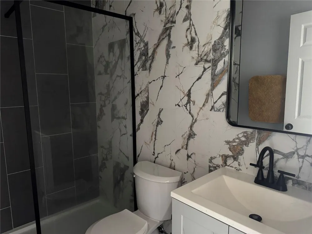 311 AVANDA COURT #7 Clearwater, FL 33756