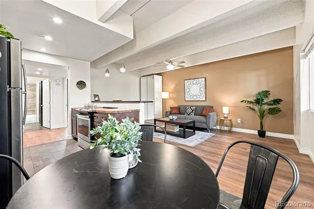 384 S Ironton Street #111 Aurora, CO 80012